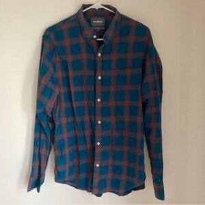 Bonobos Men’s plaid flannel button down hidden collar long sleeve large - EUC!